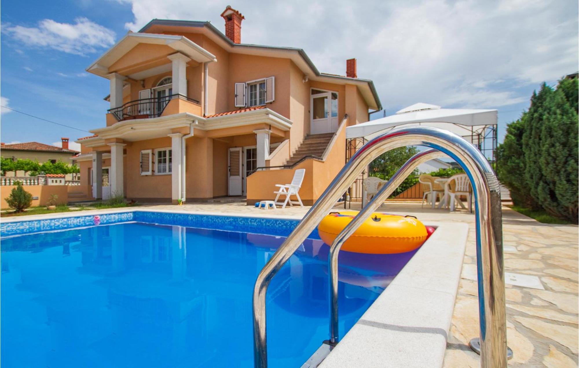 Gorgeous Home In Labin With Outdoor Swimming Pool Kültér fotó